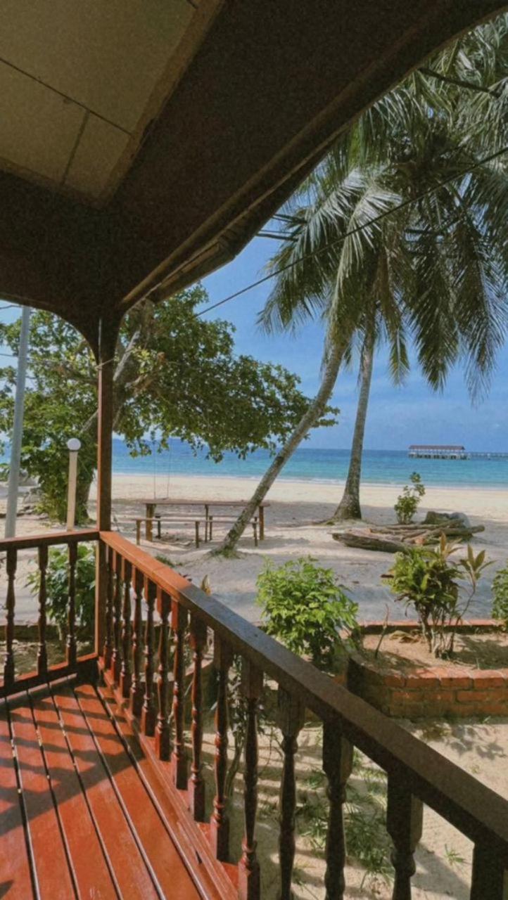 Salang Sayang Resort , Pulau Tioman Kampong Ayer Batang エクステリア 写真